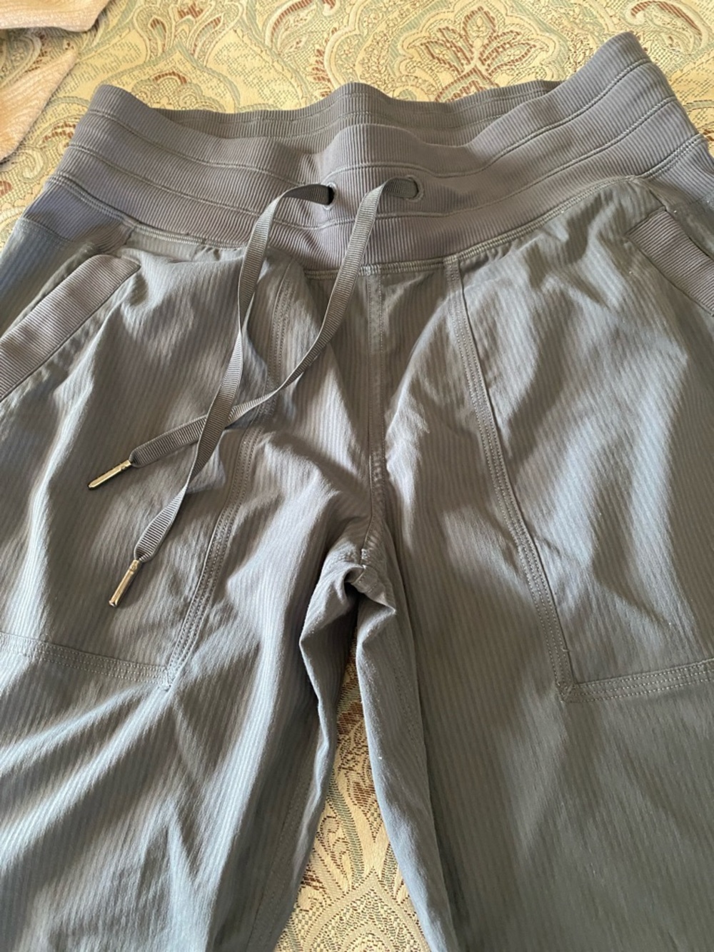 lululemon athletica Women’s Gray Track Joggers